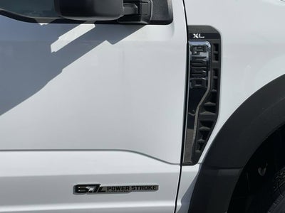 2025 Ford Super Duty F-550 DRW Diesel XL