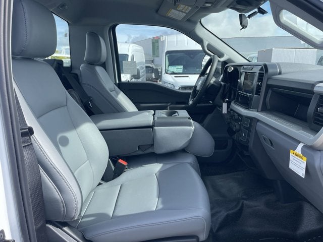 2025 Ford Super Duty F-550 DRW Diesel XL