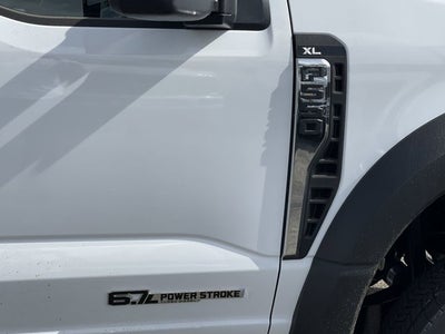 2025 Ford Super Duty F-550 DRW Diesel XL