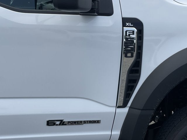 2025 Ford Super Duty F-550 DRW Diesel XL