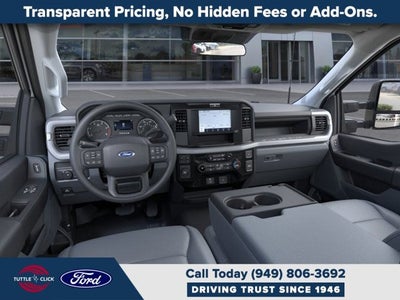 2025 Ford Super Duty F-550 DRW XL