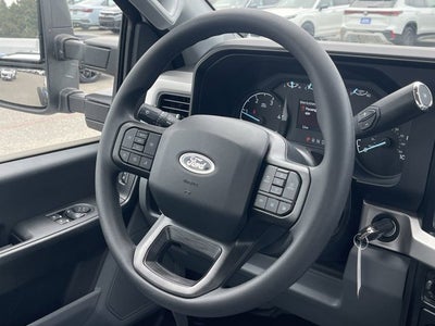 2025 Ford Super Duty F-550 DRW Diesel XL