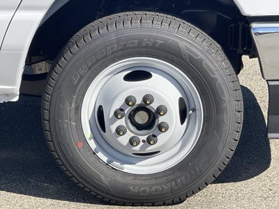 2027 Ford E-Series Cutaway E-350 SRW 138" WB