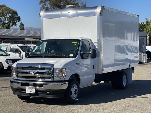 2027 Ford E-Series Cutaway E-350 SRW 138" WB