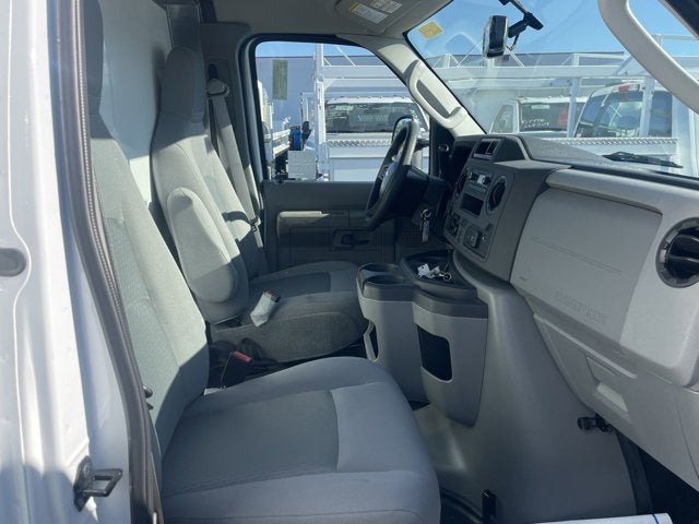 2025 Ford E-Series Cutaway E-450 DRW 158" WB