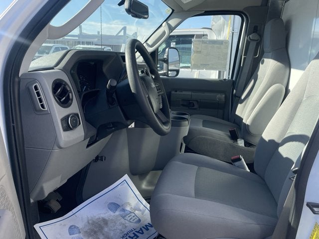 2025 Ford E-Series Cutaway E-450 DRW 158" WB