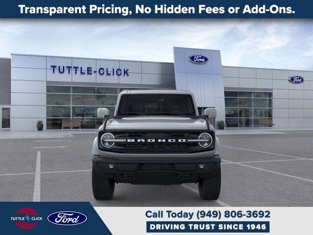 2026 Ford Bronco Outer Banks