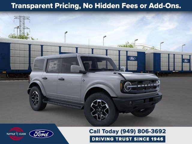 2026 Ford Bronco Outer Banks