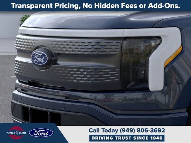 2025 Ford F-150 Lightning Flash