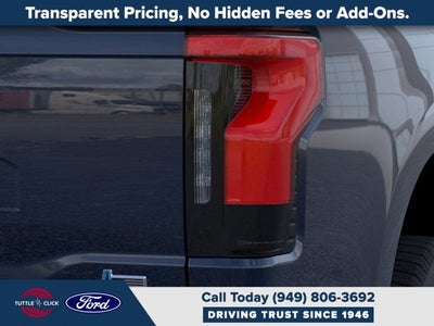 2025 Ford F-150 Lightning Flash