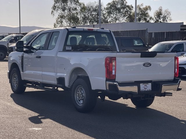 2027 Ford Super Duty F-250 SRW XL