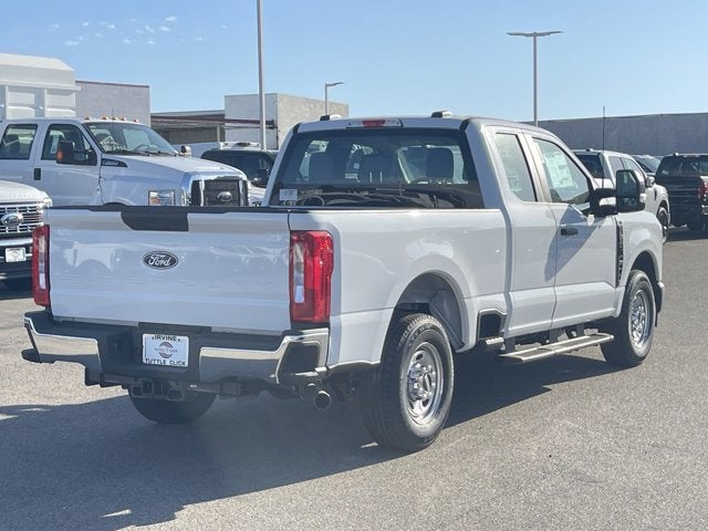 2027 Ford Super Duty F-250 SRW XL