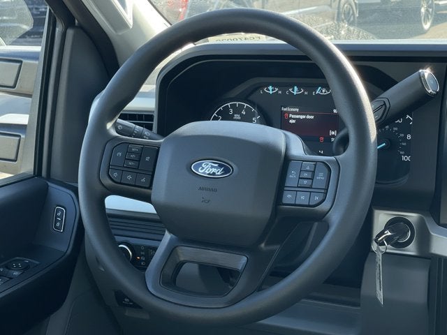 2027 Ford Super Duty F-250 SRW XL