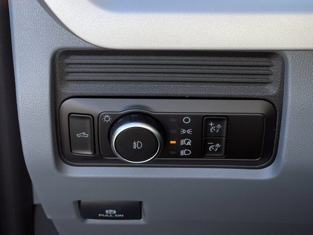 2027 Ford Super Duty F-250 SRW XL