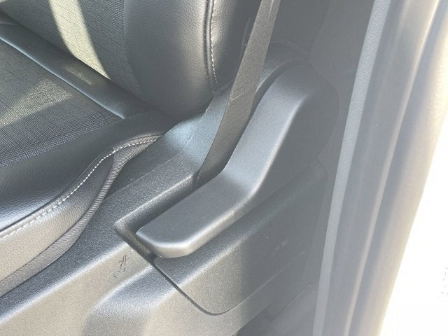 2025 Ford Transit Cargo Van T-250 148" Med Rf 9070 GVWR RWD