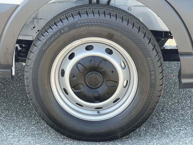 2026 Ford Transit Cargo Van T-250 148" Med Rf 9150 GVWR RWD