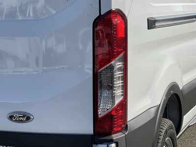 2025 Ford Transit Cargo Van T-250 148" Med Rf 9070 GVWR RWD