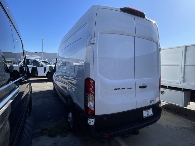 2026 Ford Transit Cargo Van T-250 148" Hi Rf 9150 GVWR RWD