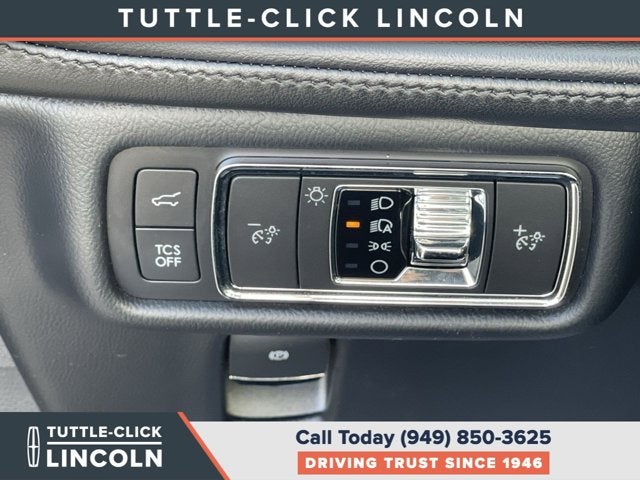 2022 Lincoln Nautilus Standard