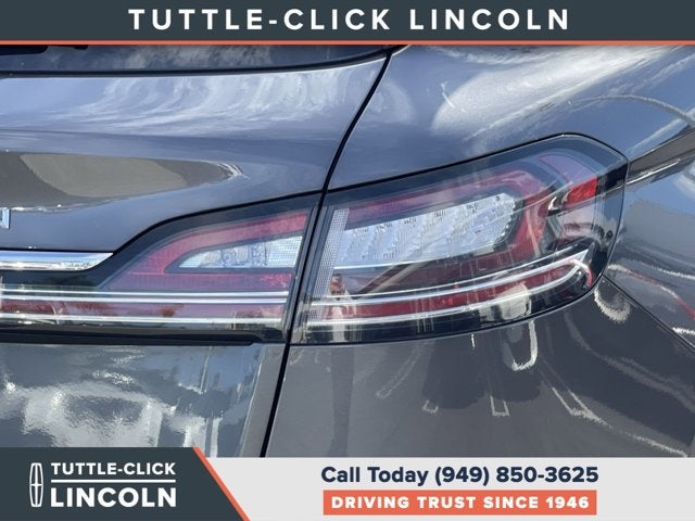 2022 Lincoln Nautilus Standard