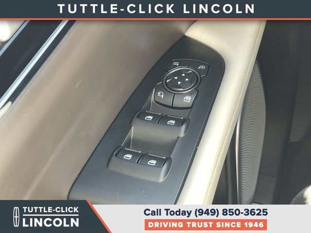 2023 Lincoln Nautilus Black Label
