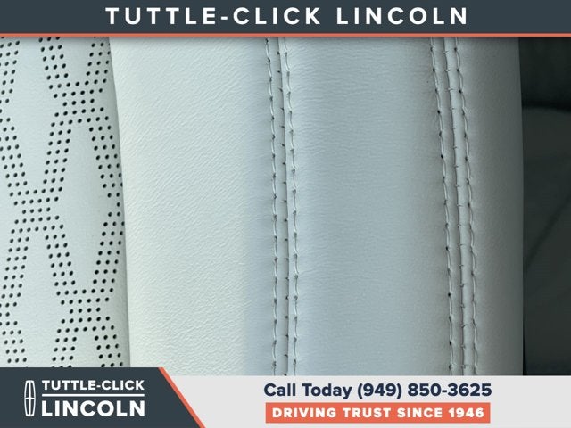 2023 Lincoln Nautilus Black Label