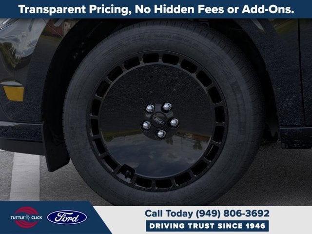 2026 Ford Maverick Lobo Standard