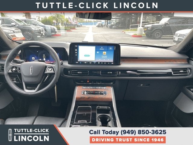 2027 Lincoln Aviator Black Label
