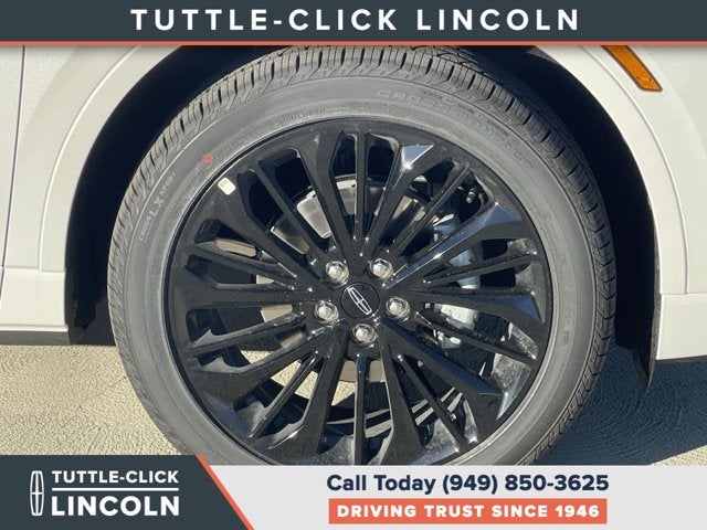 2025 Lincoln Corsair Reserve