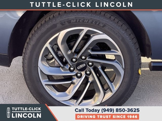 2027 Lincoln Navigator Reserve