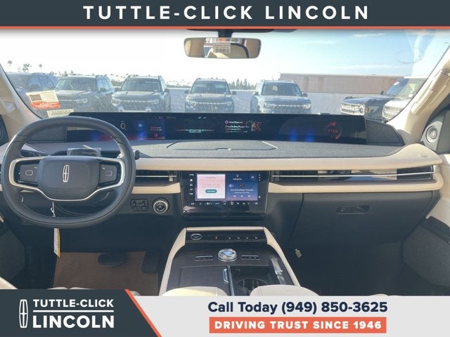 2027 Lincoln Navigator Reserve