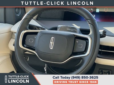 2027 Lincoln Navigator Reserve