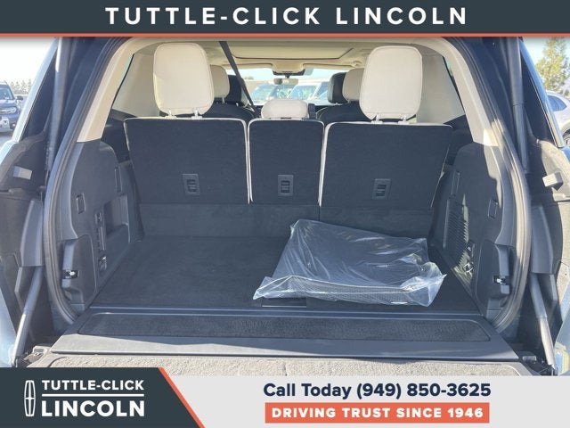 2027 Lincoln Navigator Reserve