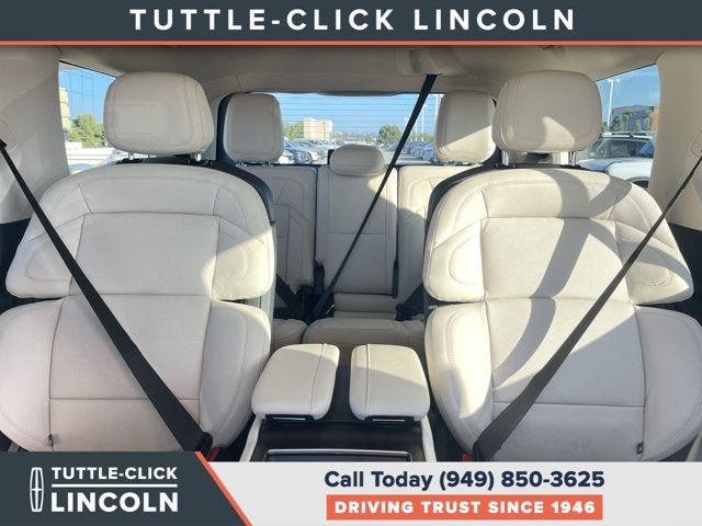 2027 Lincoln Navigator Reserve