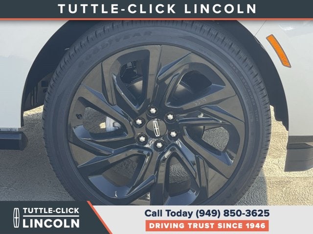 2027 Lincoln Navigator Black Label