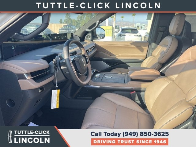 2027 Lincoln Navigator Black Label