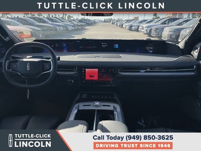 2027 Lincoln Navigator L Reserve