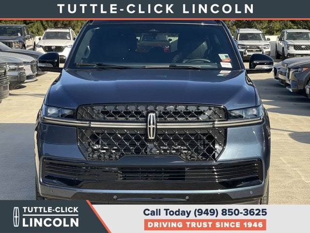 2027 Lincoln Navigator L Reserve
