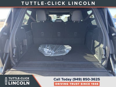 2027 Lincoln Navigator L Reserve