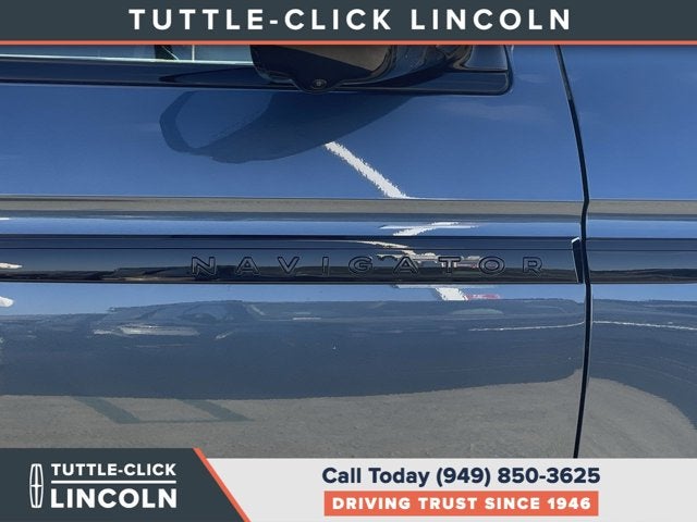 2027 Lincoln Navigator L Reserve