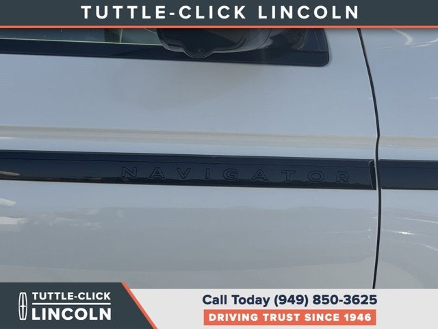 2027 Lincoln Navigator L Reserve