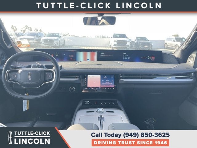 2027 Lincoln Navigator L Reserve