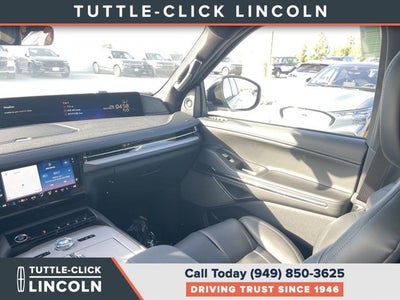 2027 Lincoln Navigator L Reserve