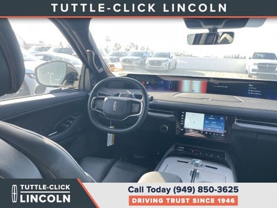 2027 Lincoln Navigator L Reserve
