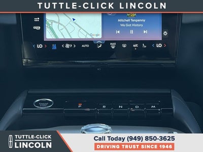 2027 Lincoln Navigator L Reserve