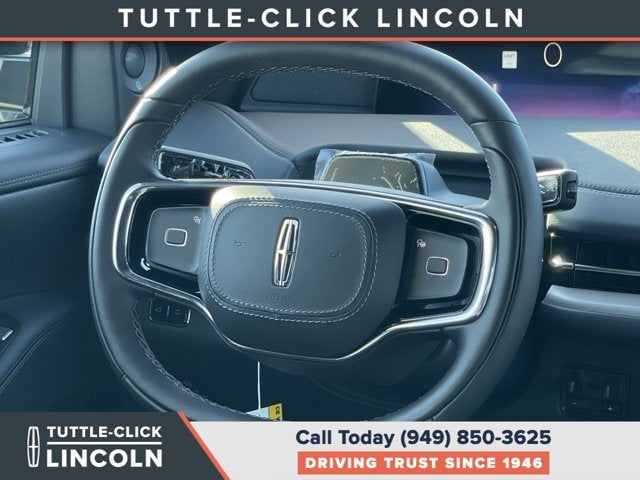 2027 Lincoln Navigator L Reserve