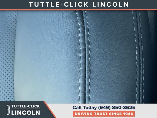 2027 Lincoln Navigator L Reserve