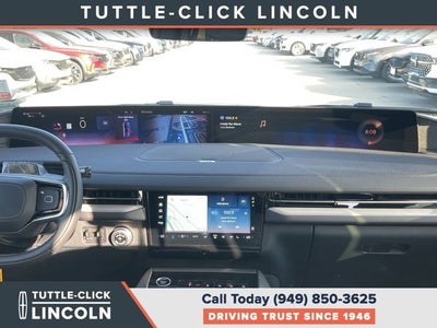 2027 Lincoln Navigator L Reserve