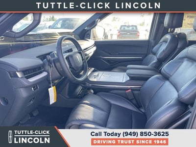 2027 Lincoln Navigator L Reserve