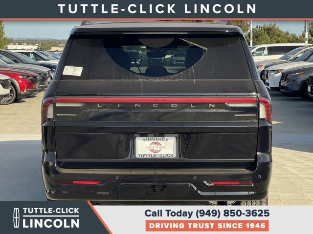 2027 Lincoln Navigator L Reserve